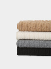 Wool Cashmere Cable Knit Muffer